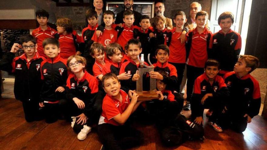 La presentación del torneo se realizó en la Bodega Viña Cartín. // Iñaki Abella