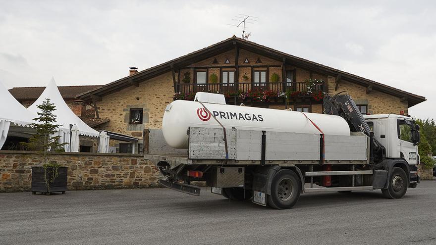 Instalación de depósitos de biopropano en un restaurante rural.