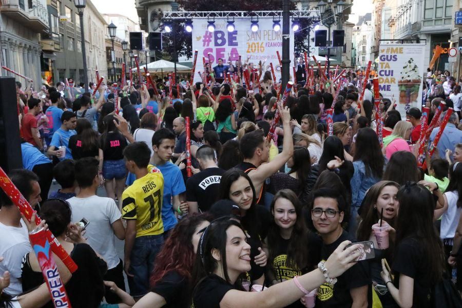 Los peñistas ponen el color en la iniciativa de Va