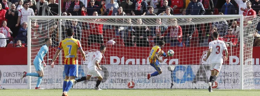 Sevilla - Valencia, en imágenes