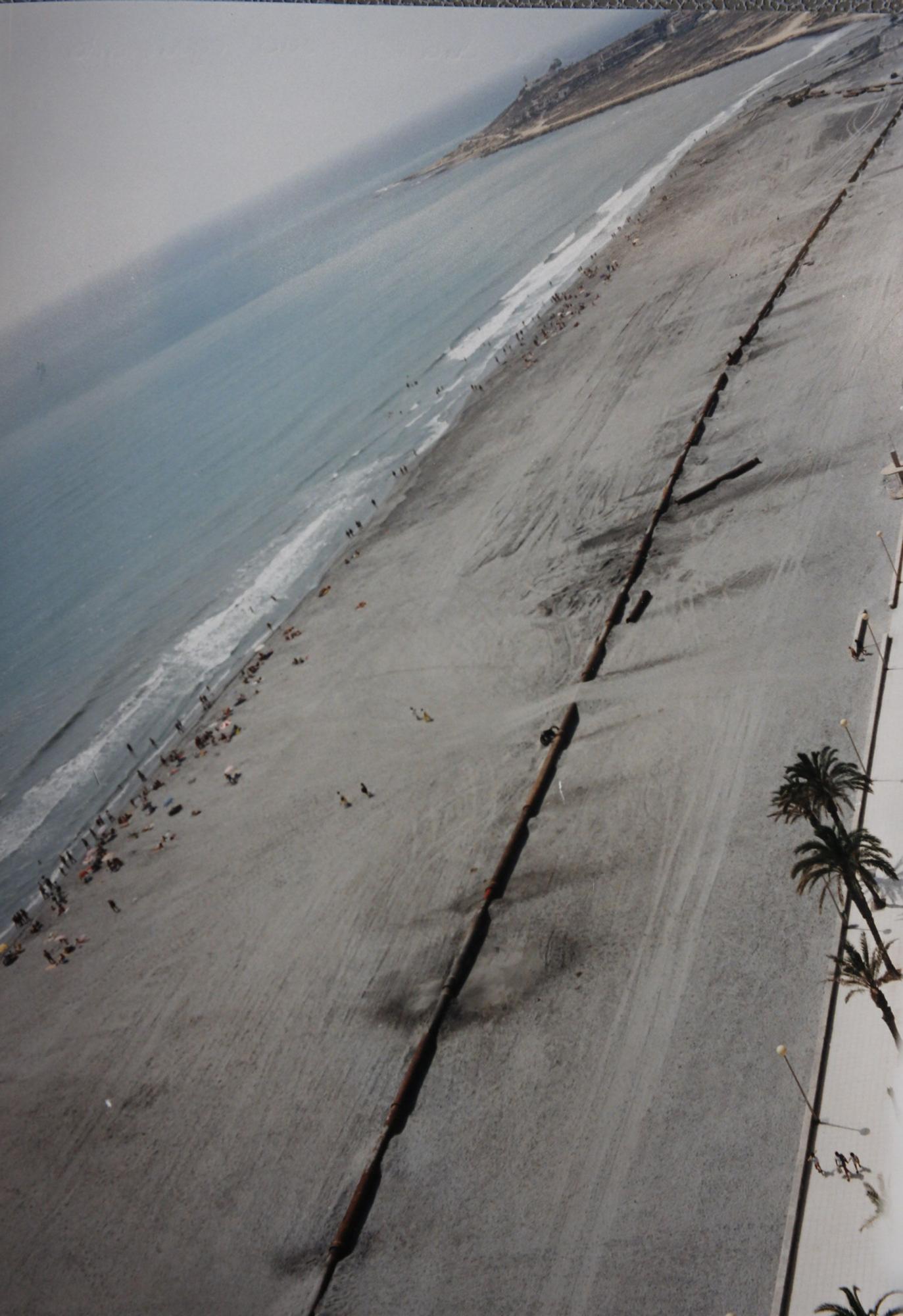 Así era la playa de San Juan antes y después de la regeneración de arena del año 1991