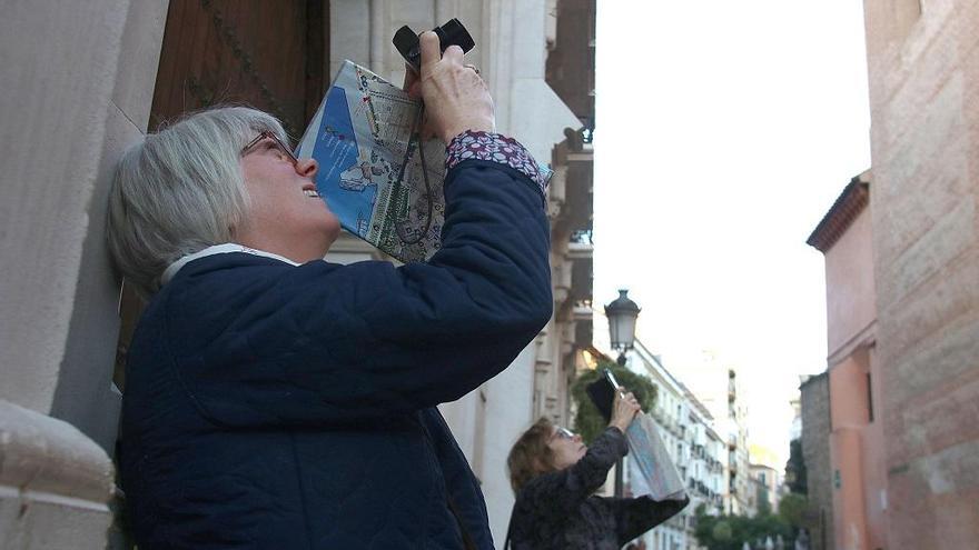 Adelante Málaga y el PSOE apoyan el establecimiento de la ecotasa