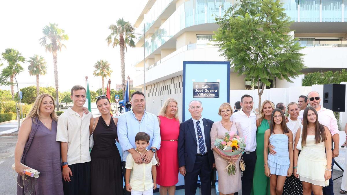 Un momento del homenaje en San Pedro a José Guerra Villalobos.