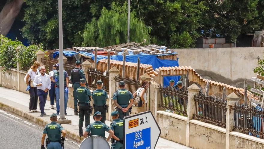 Guía mantiene el apoyo social a las familias desalojadas de Leacock