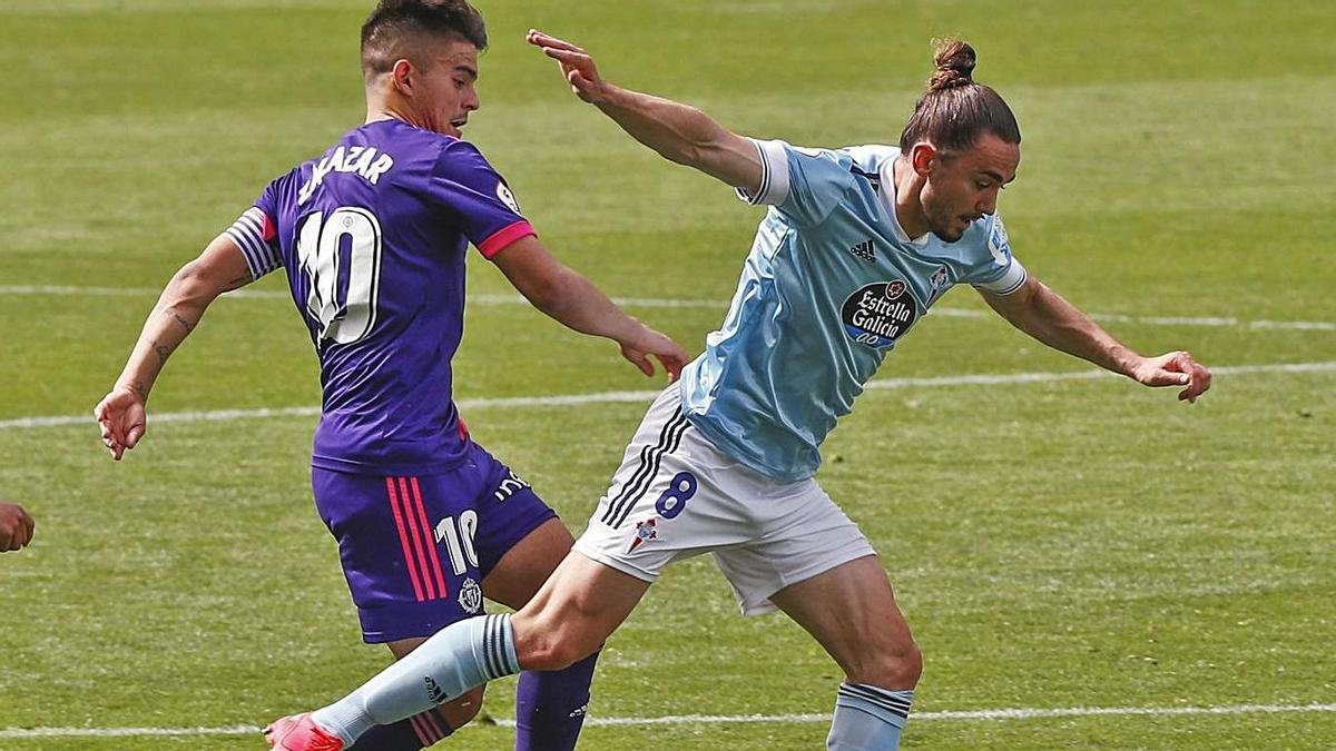 Holsgrove, durante el partido en Balaídos ante el Valladolid Promesas. // RICARDO GROBAS