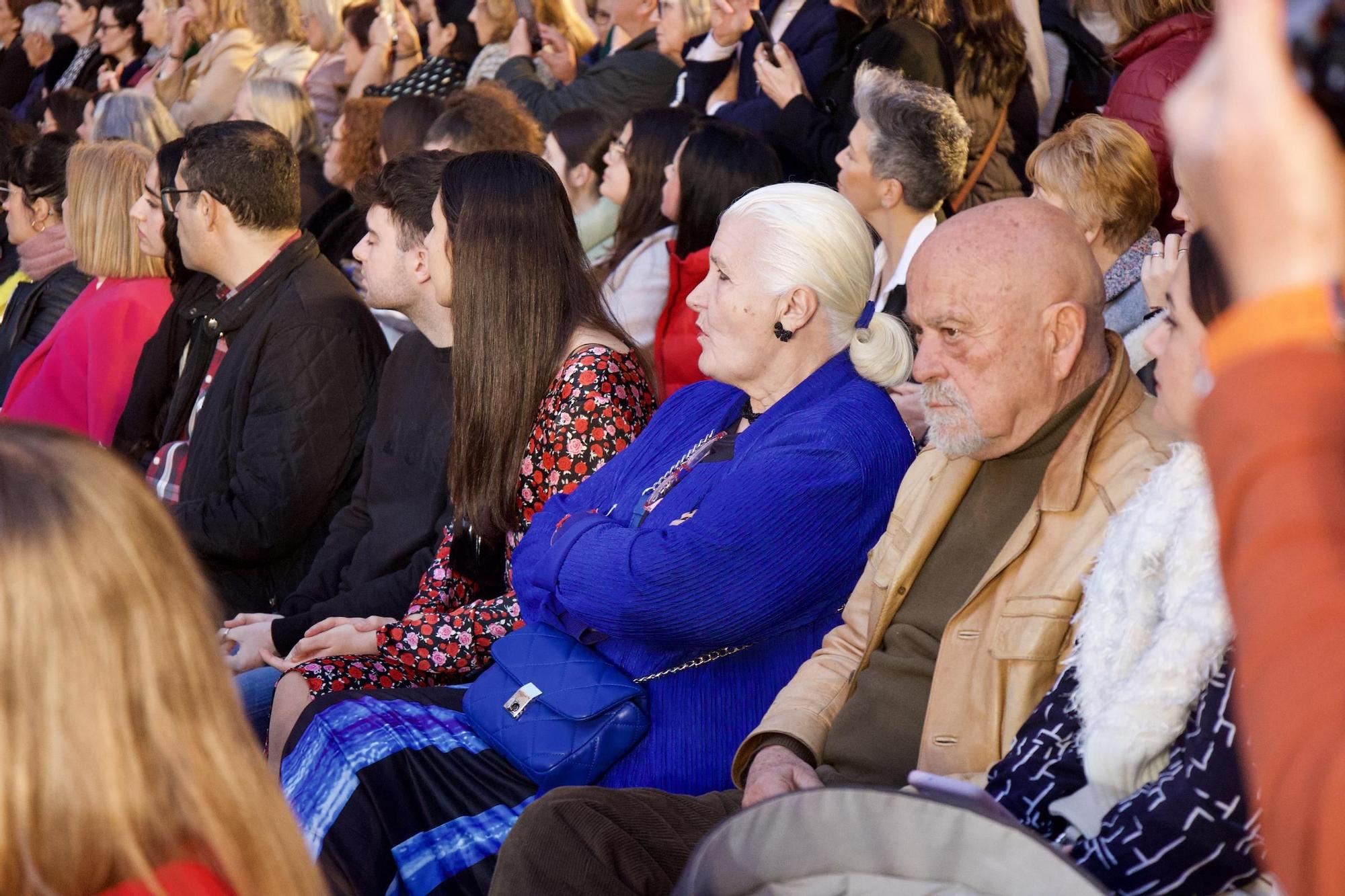 Así ha sido el desfile de Silvia Navarro en la Plaza de la Cruz de Murcia