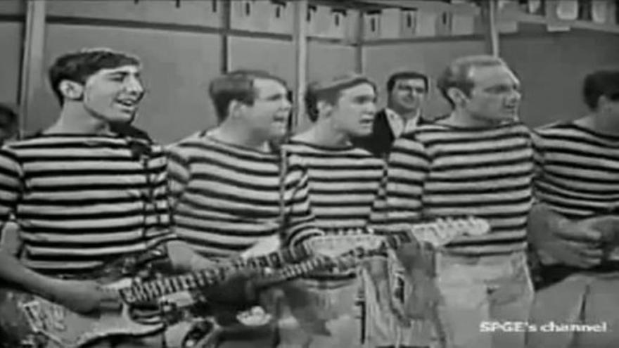 The Beach Boys - Surfin' USA