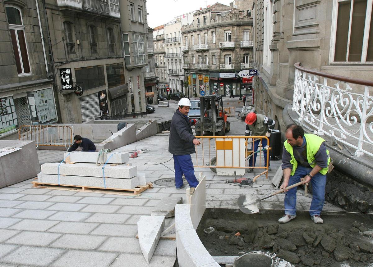 Nuevas obras en la Rúa Carral, en 2006.