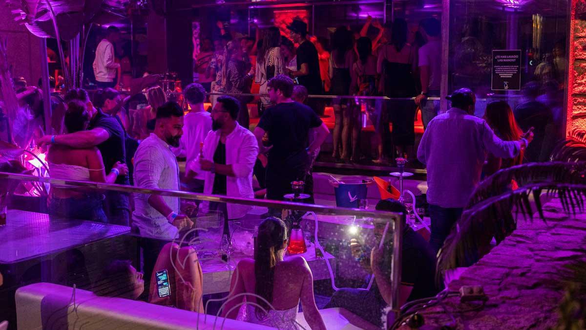 Salut i l’oci nocturn tornen a reunir-se avui per abordar la reobertura dels locals Salut i l’oci nocturn tornen a reunir-se avui per abordar la reobertura dels locals