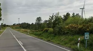 Pierde la vida un motorista en Carnota al salirse de vía a la altura de As Paxareiras
