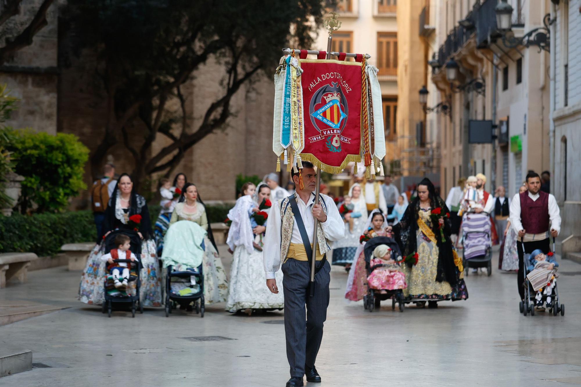 Búscate en el primer día de la Ofrenda en la calle San Vicente entre las 18:00 y las 19:00