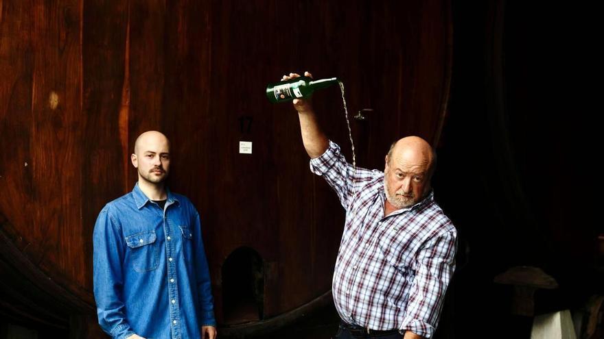 El "Tonel de Oro", el premio de Gijón a más de 70 años de trayectoria familiar en Sidra Canal (en imágenes)