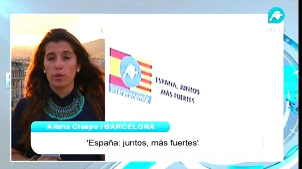 La consigna d’Intereconomía TV sobrevolant Barcelona.