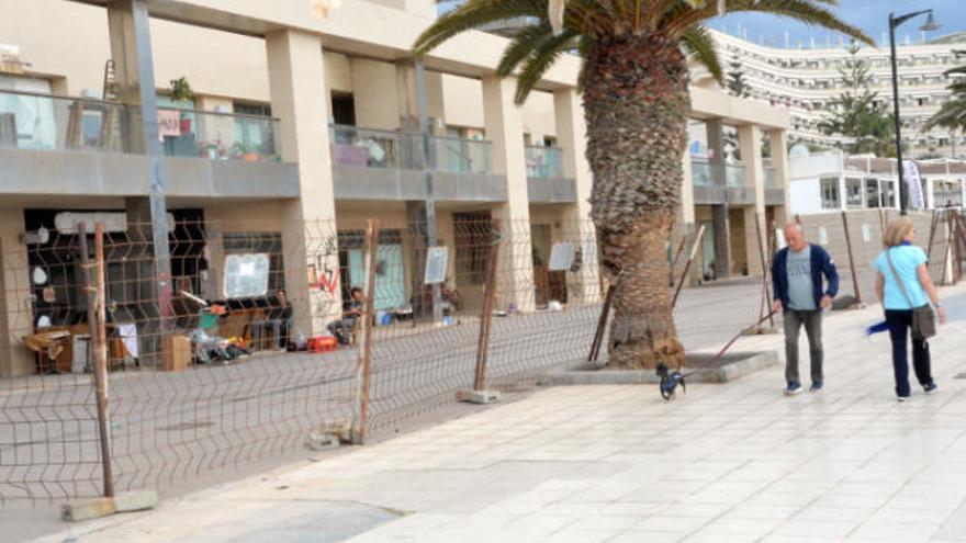 El centro comercial Los Tarajales, en Los Cristianos.