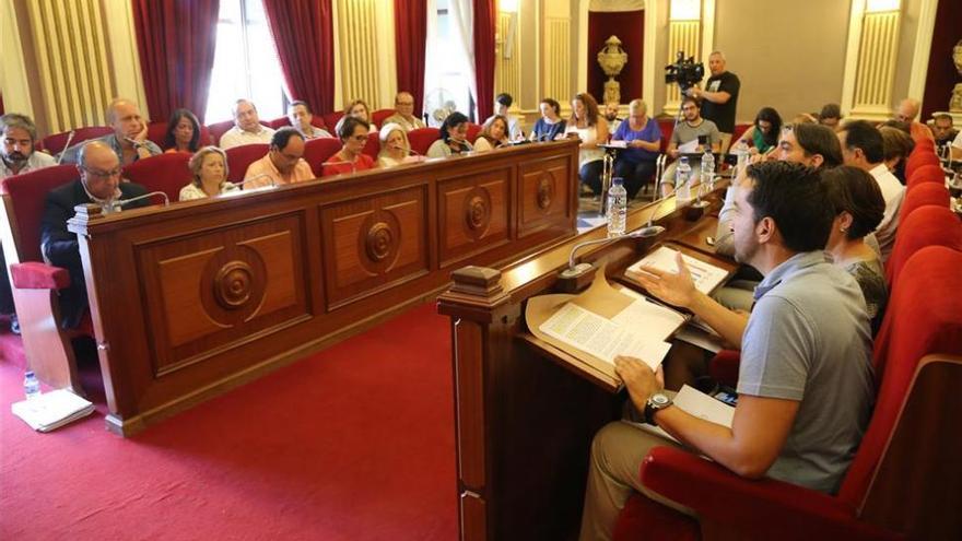 Badajoz celebrará plenos en los que los ciudadanos preguntarán a los concejales