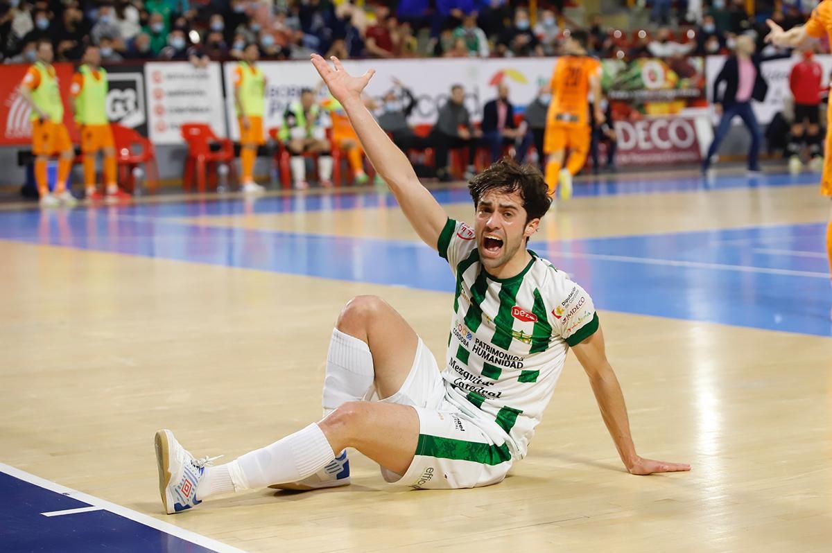 Las imágenes de la victoria del Córdoba Futsal ante el Burela