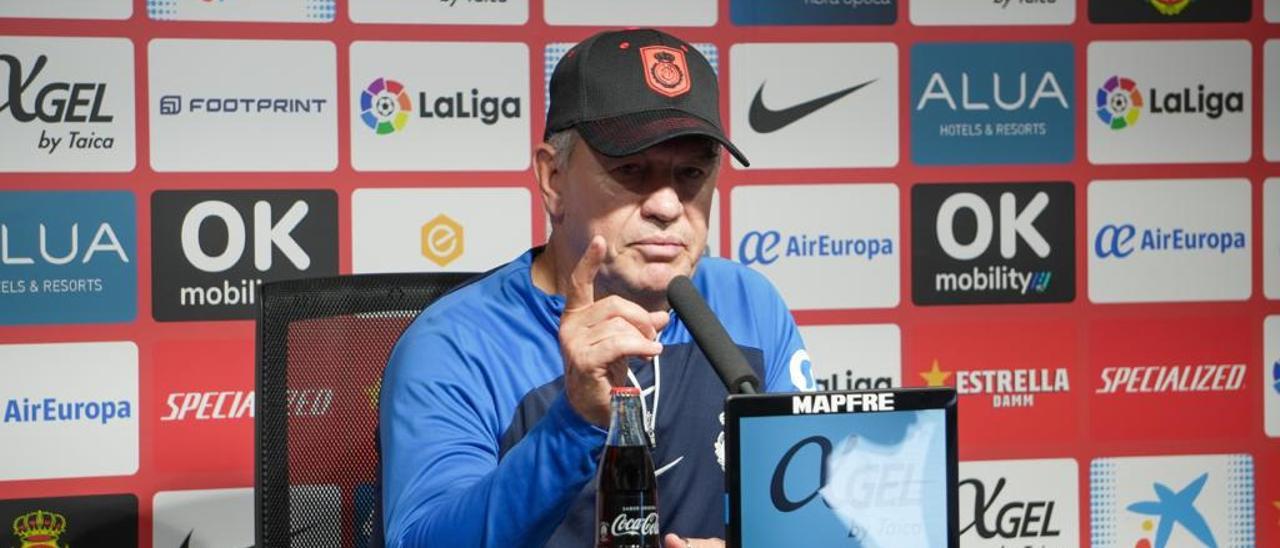 Javier Aguirre seguirá campeonando al frente del Real Mallorca.