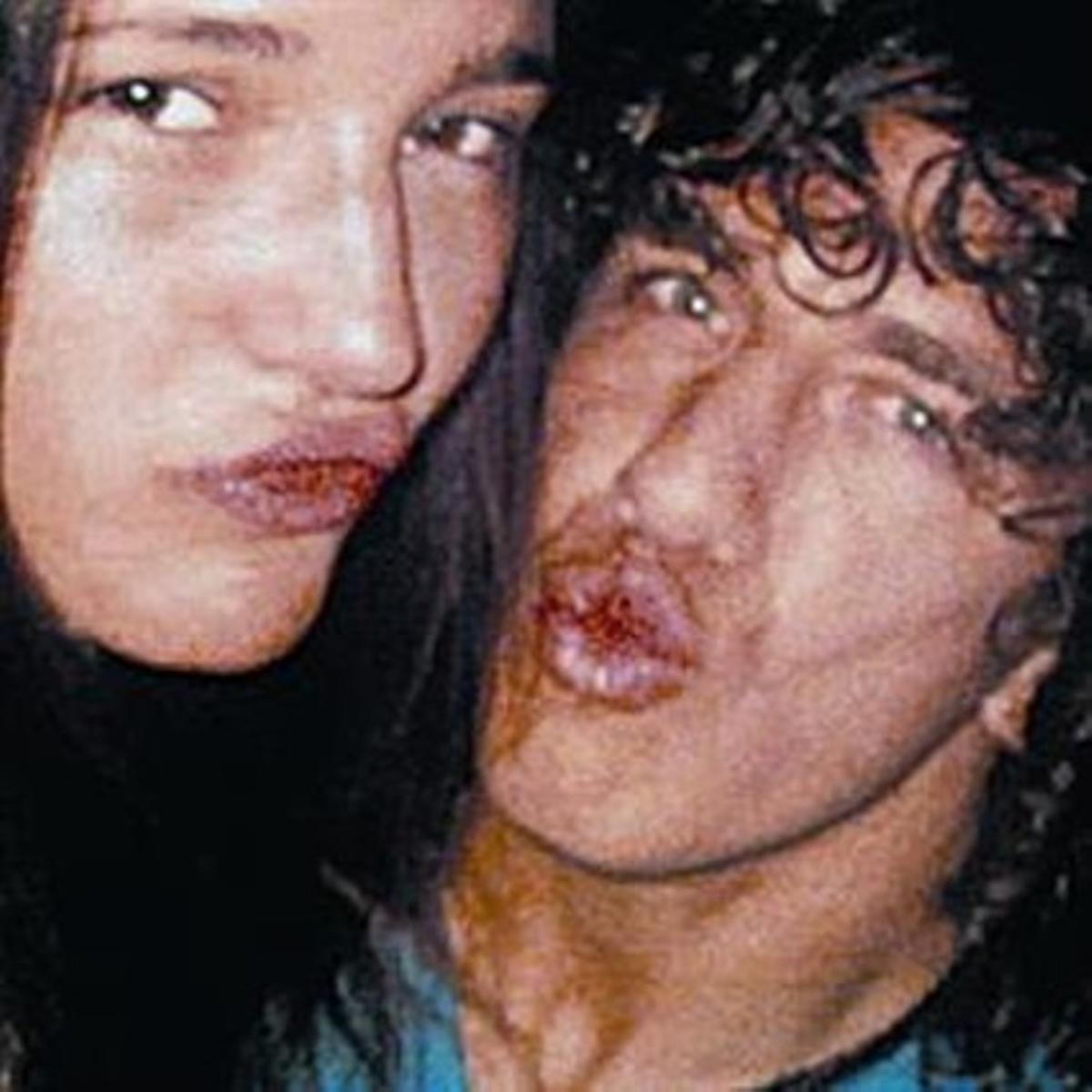 Puyol i la seva nòvia mostren el seu amor a Twitter_MEDIA_1 Puyol i la seva nòvia mostren el seu amor a Twitter_MEDIA_1