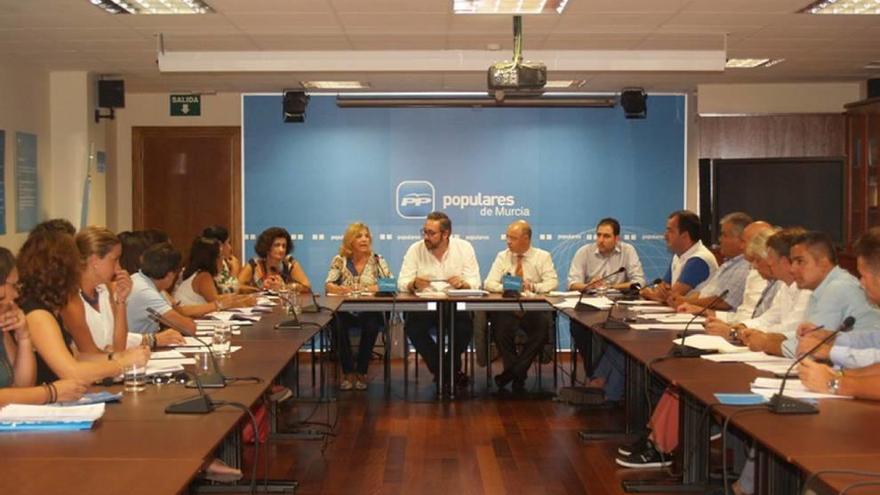 El PP buscará &quot;la unanimidad&quot; para aprobar el presupuesto regional