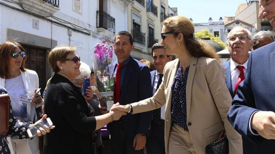 La infanta Elena aboga por la integración laboral de las personas con enfermedad mental