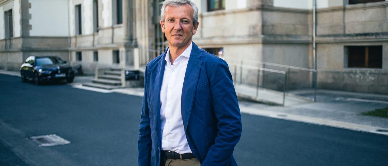 El presidente de la Xunta, Alfonso Rueda, en la sede de San Caetano.