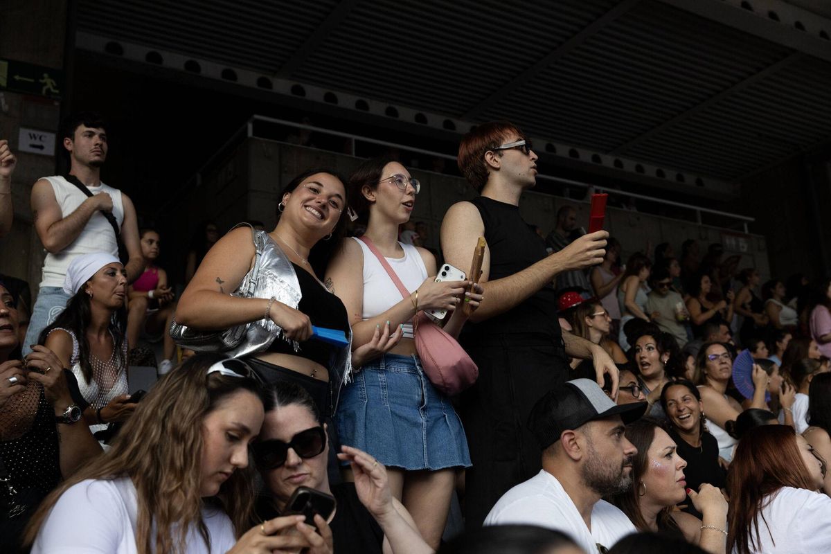 Concierto de Lola Índigo en el Estadi Olímpic de Barcelona