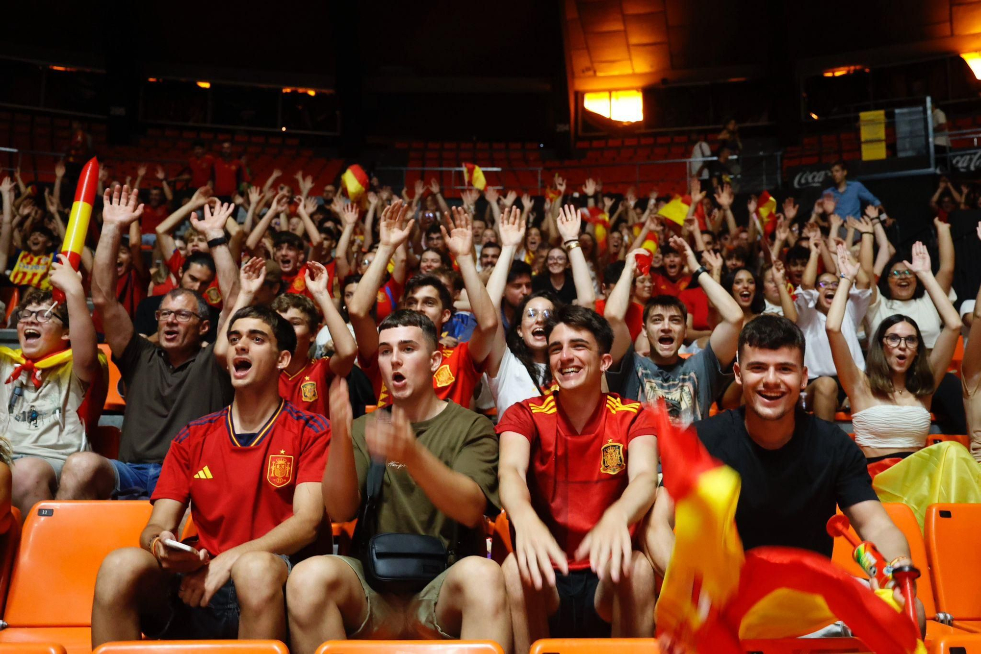 La Fonteta acoge con pantallas gigantes la semifinal de España en la Eurocopa
