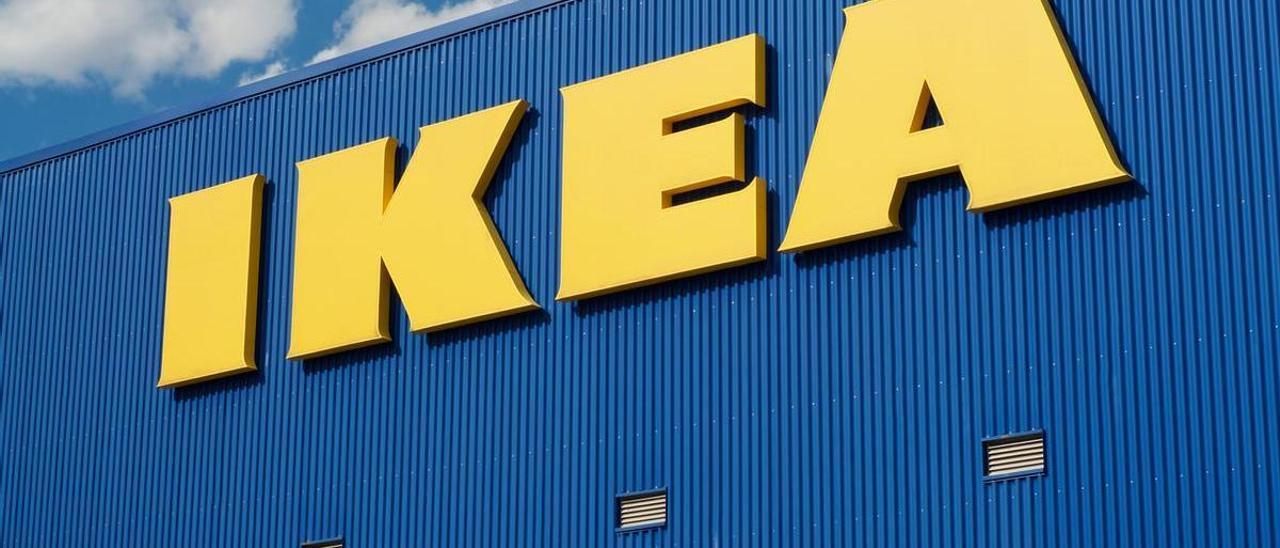 Adiós a gastarte un dineral en armarios: Ikea tiene el perfecto para cualquier rincón por 13 euros