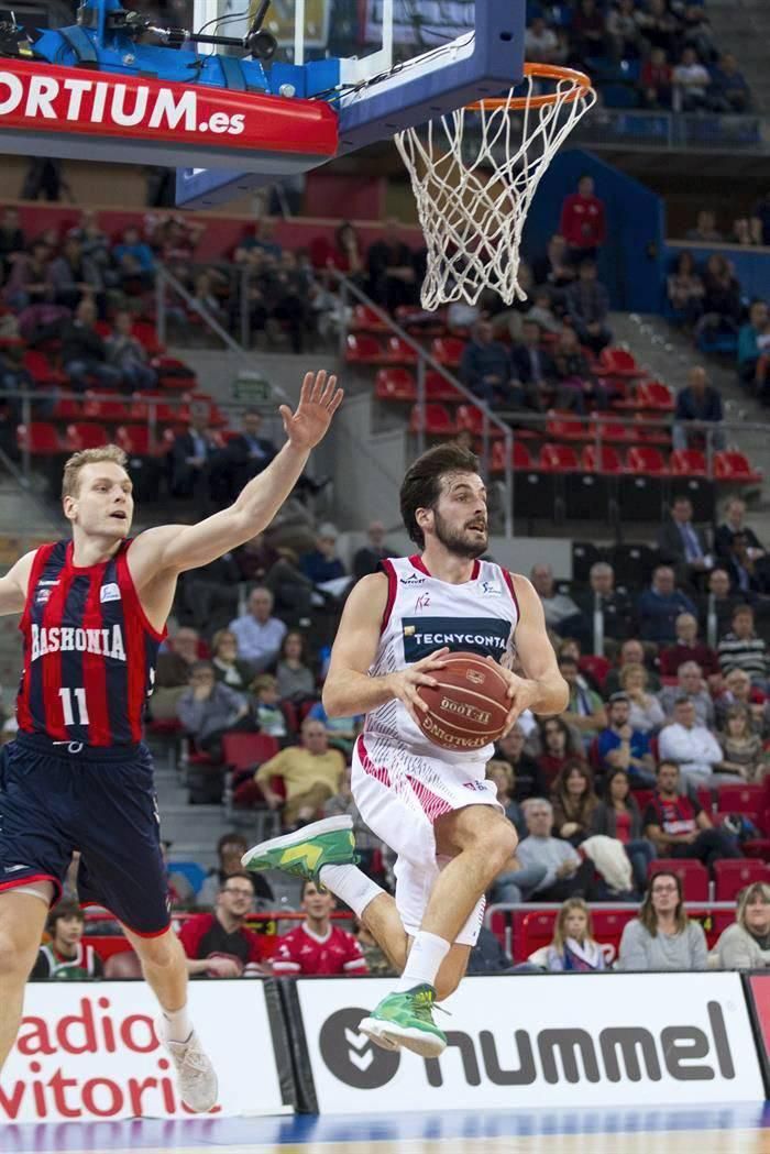 Las imágenes del Baskonia-Tecnyconta Zaragoza