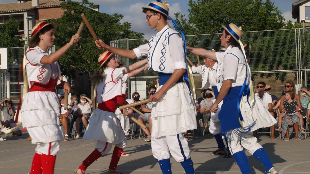 Ball de Bastons a la Mostra de cultura popular