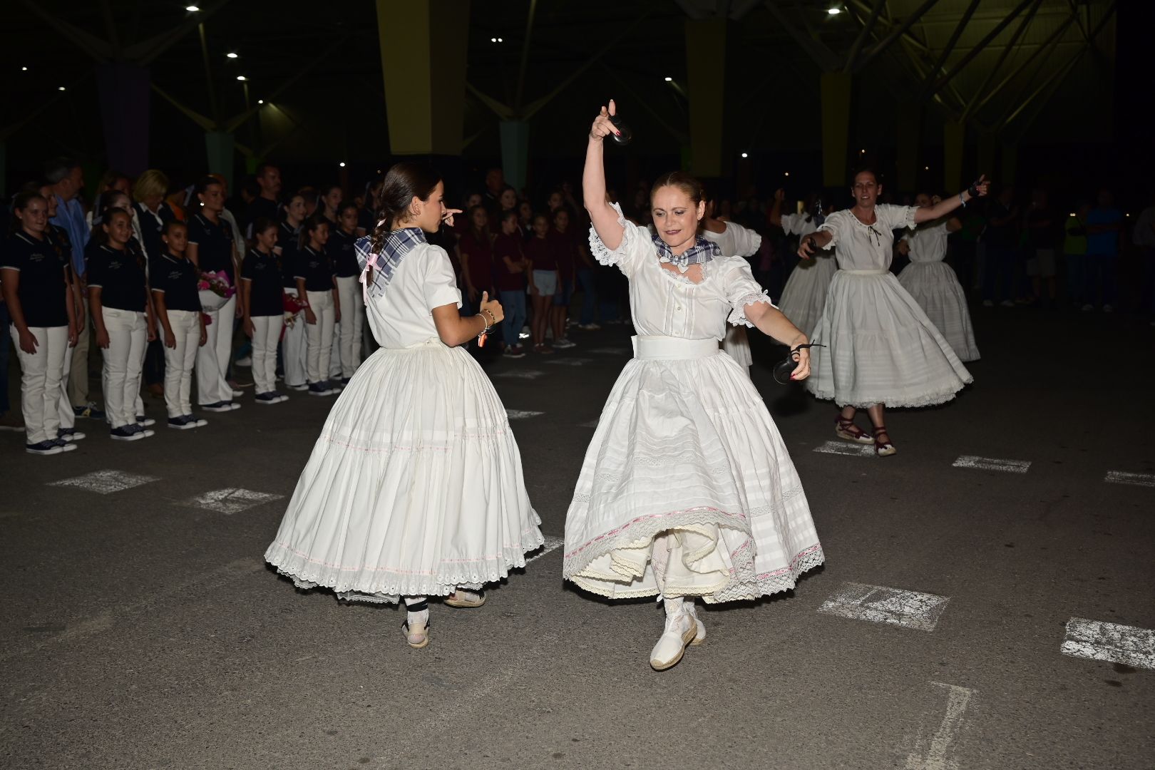 Galería: Las collas de Castelló ‘tornen a la ciutat’ en un acto multitudinario
