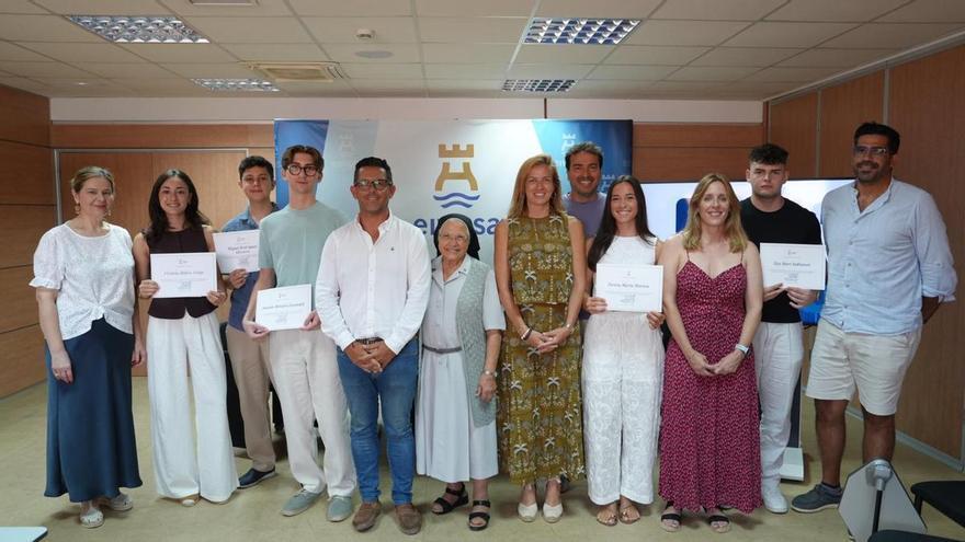Ibiza premia a los cinco alumnos con las mejores notas de la PAU