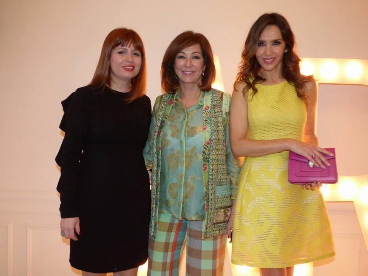 La placentina Ana María Martín, AnmarGo, con Ana Rosa Quintana y Paloma Lago.