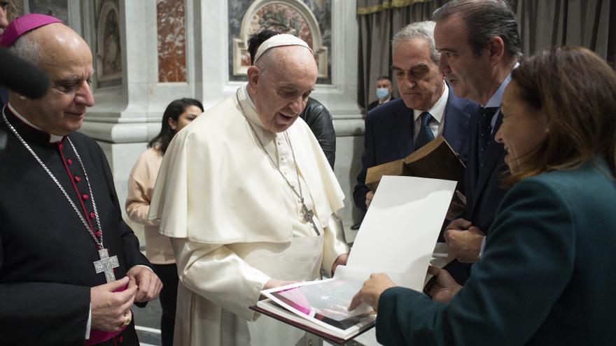 Merino, Atencia y Saborido, en la audiencia privada con el Papa Francisco, este lunes en el Vaticano