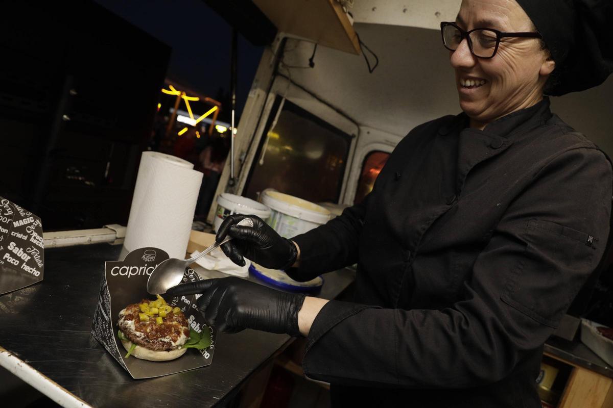 Preparación de hamburguesa.