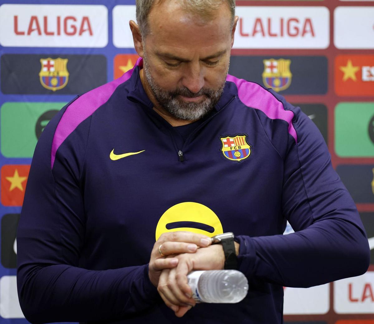 Flick exigeix respostes a la plantilla