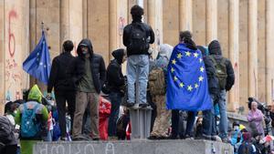 Protesta en Tiflis contra la aprobación de la denominada ley del agente extranjero, similar a la empleada en Rusia para reprimir a la disidencia.