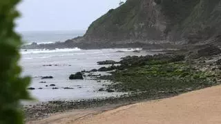 Colunga pone en marcha el servicio veraniego de lanzaderas a las playas