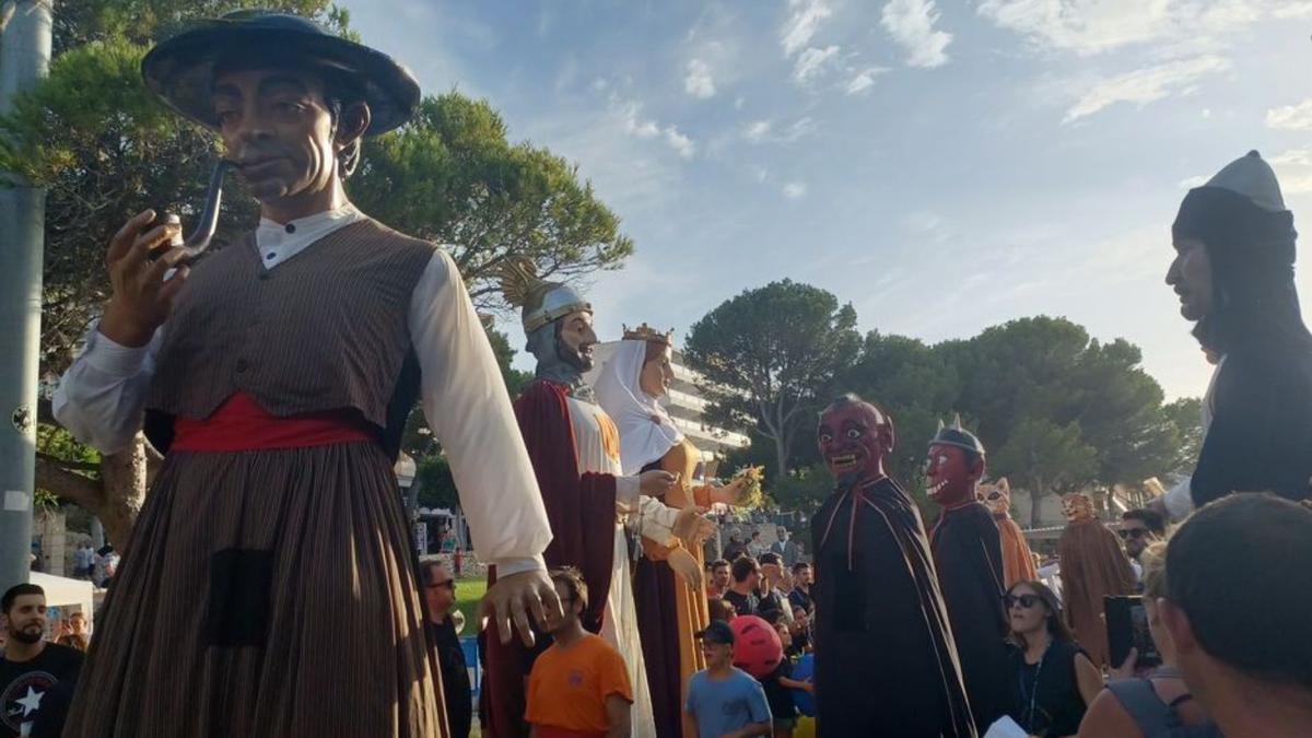 ‘Gegants’ de toda la isla se dan cita en Santa Ponça