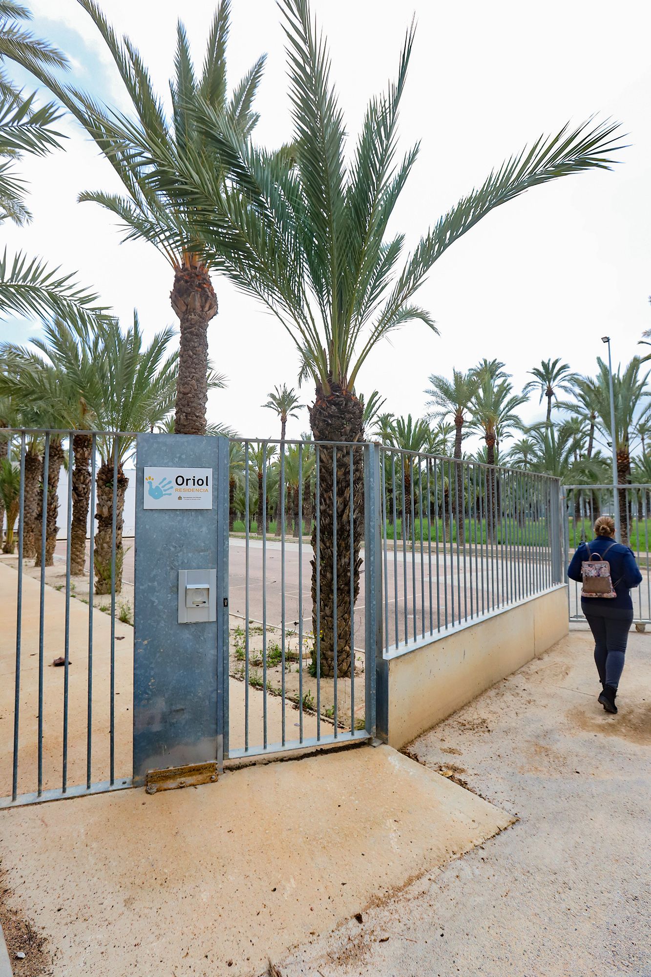 Lamentable estado en el que se encuentra el edificio que ocupó el Centro Oriol en el Palmeral