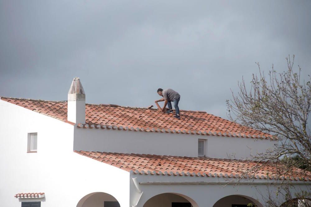 Un 'cap de fibló' en Menorca deja 38.000 vecinos sin electricidad