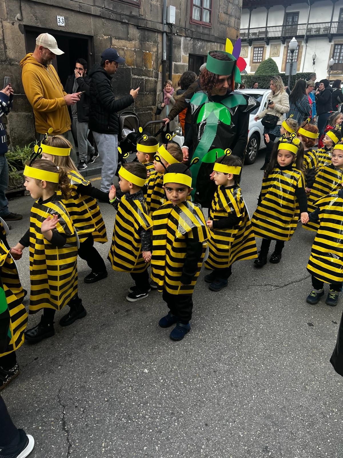 Un viaje por el mundo y a la naturaleza: así han celebrado los colegios de Villaviciosa el carnaval