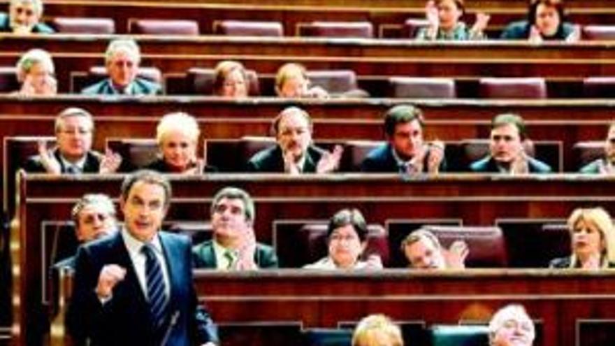 Zapatero afirma que por lograr la paz dará &quot;pasos firmes, pero no en falso&quot;