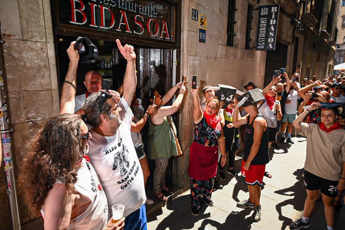 El barrio Gòtic celebra su San Fermín