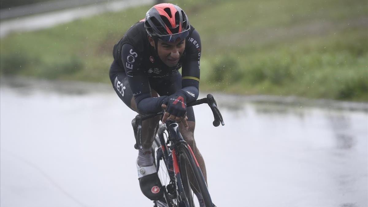 El Giro salva el infierno en el culto a Pantani