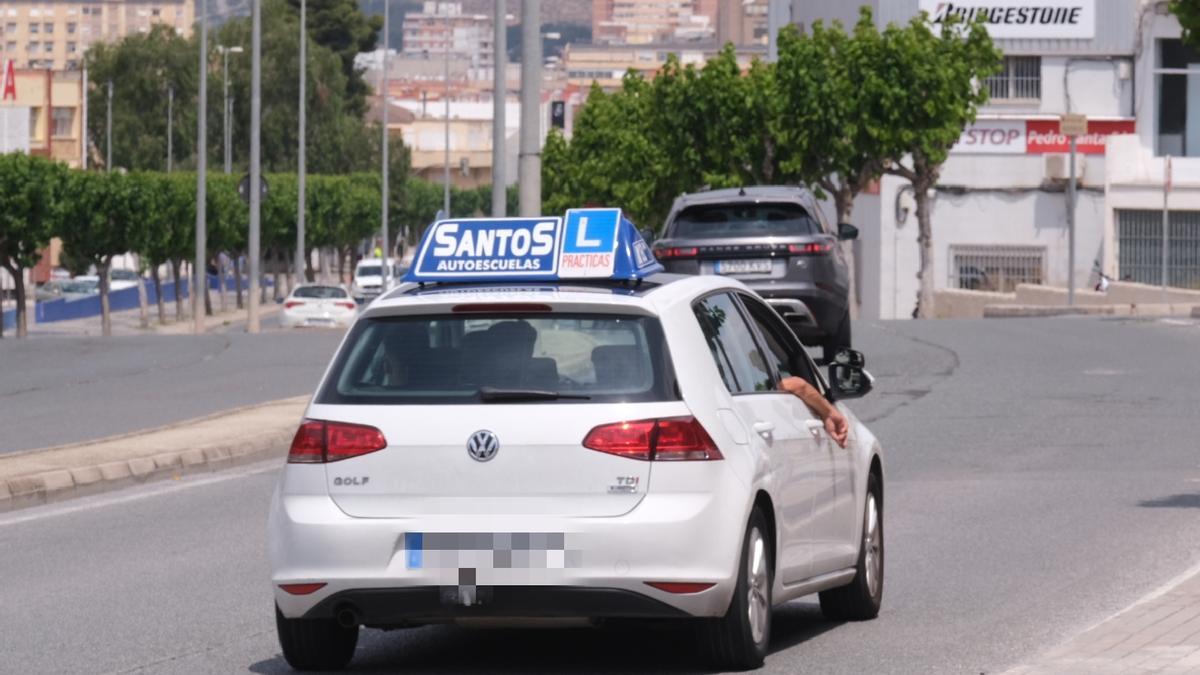 COMPROBAR EXAMEN PRÁCTICO DGT | ¿A qué hora salen los resultados del examen  práctico en la DGT?