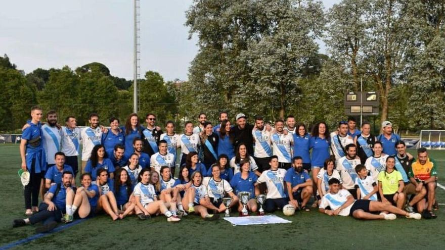 La selección autonómica de fútbol gaélico en el Europeo. | // FDV
