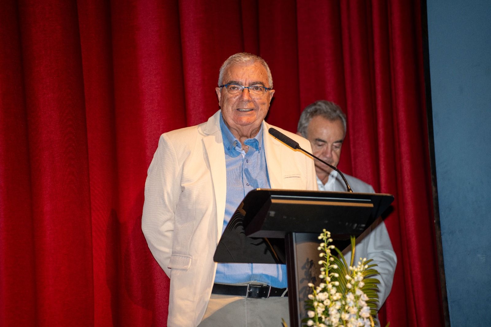 Las fotos del acto institucional del 9 d'Octubre en Tavernes de la Valldigna