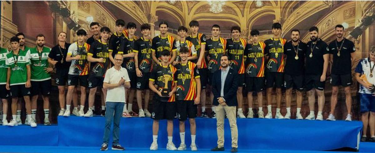 Selecció Cadet Masculina en el més alt del podi