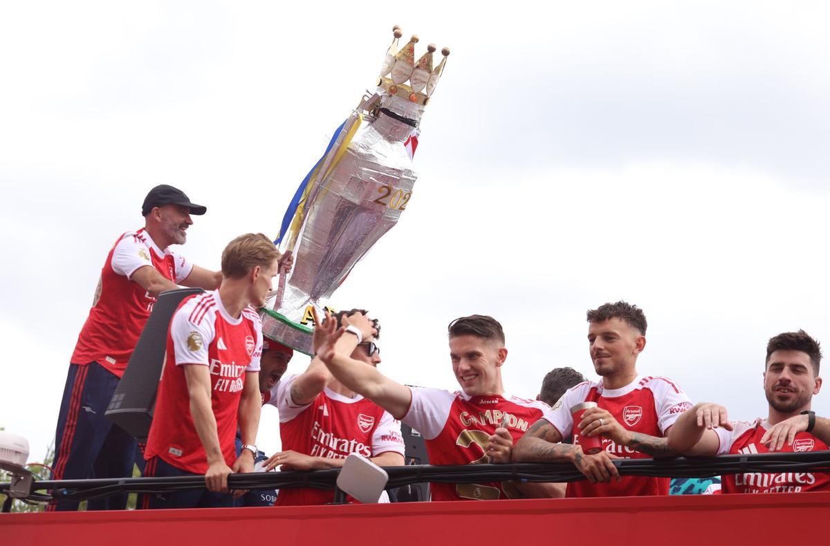 Las mejores imágenes del desfile del Arsenal por la Premier League Las mejores imágenes del desfile del Arsenal por la Premier League